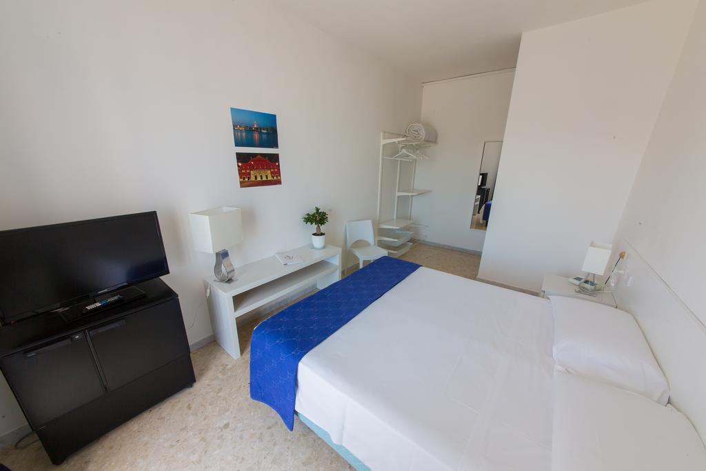 Hotel Riviera Μπάρι Εξωτερικό φωτογραφία
