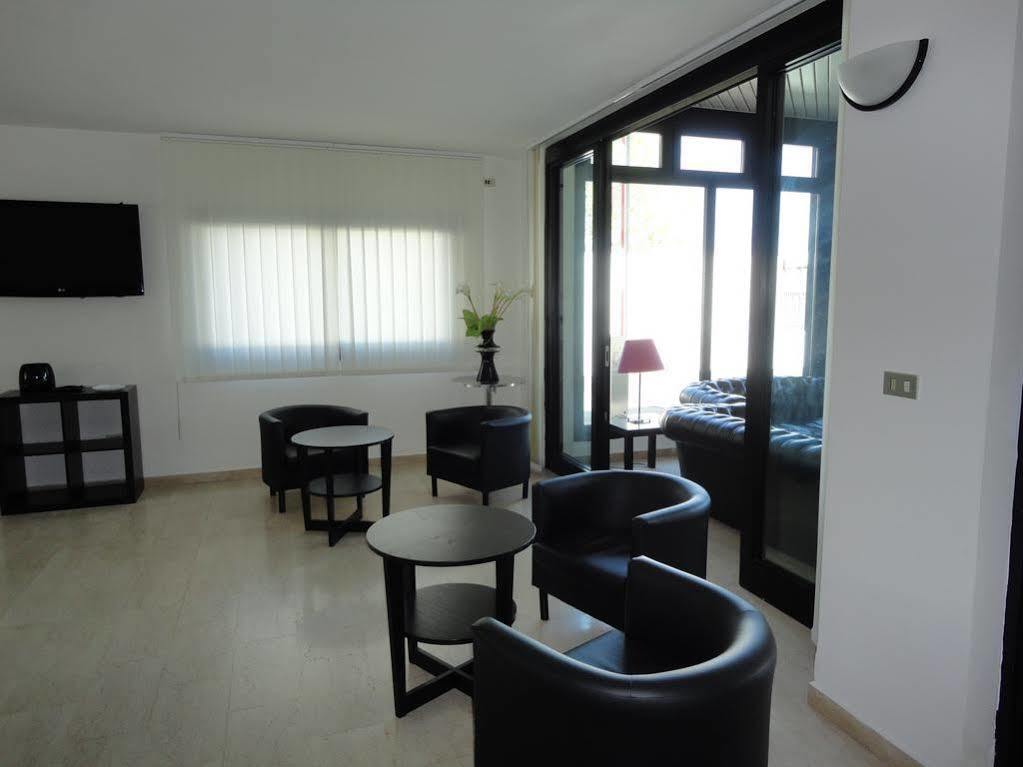 Hotel Riviera Μπάρι Εξωτερικό φωτογραφία